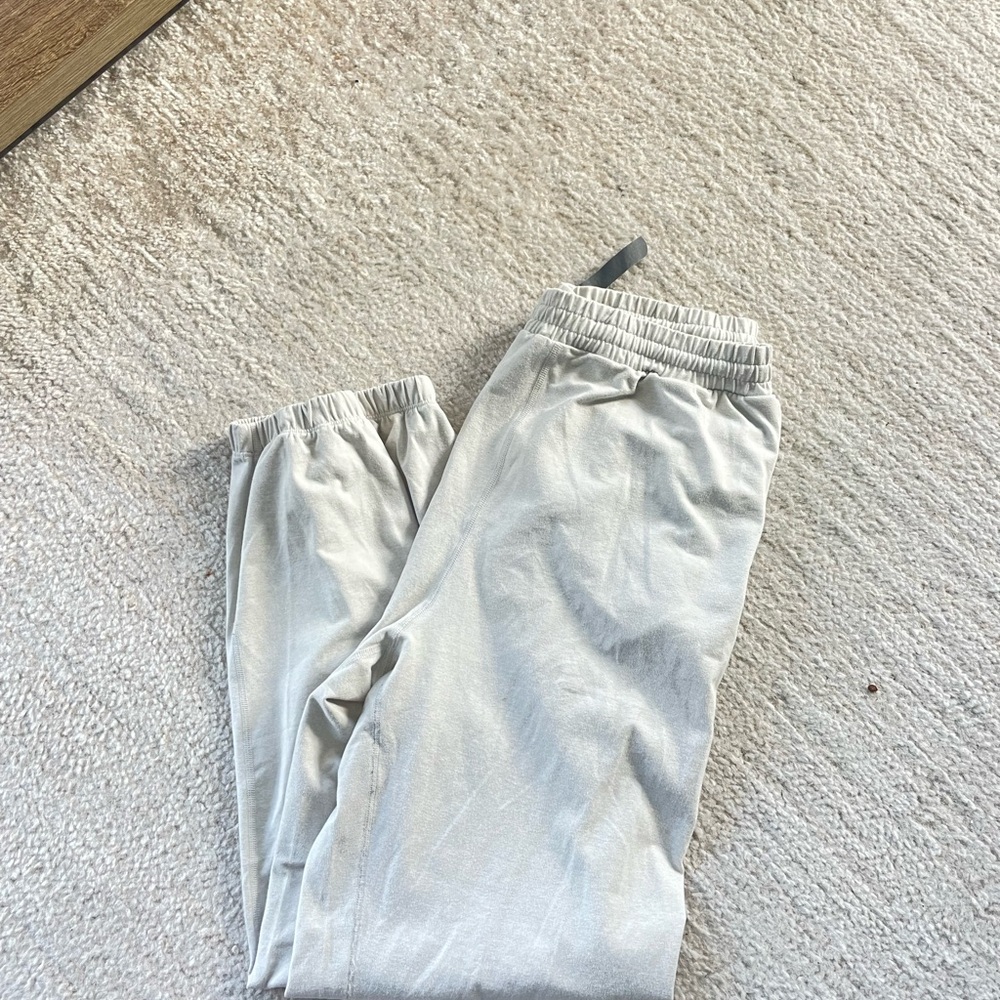 Vuori Bone/Beige Women’s Joggers